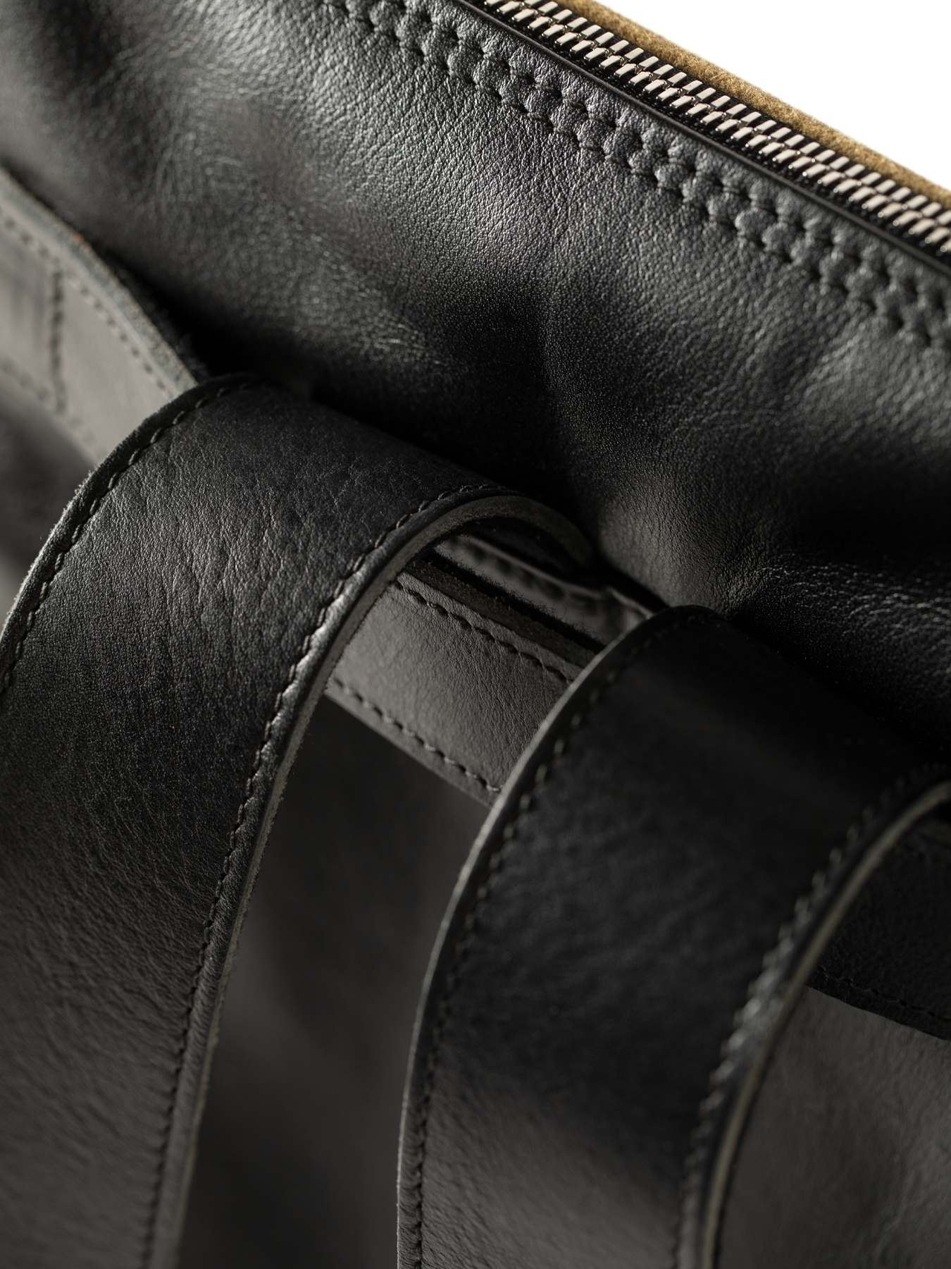 backpack Rom M made of deer leather