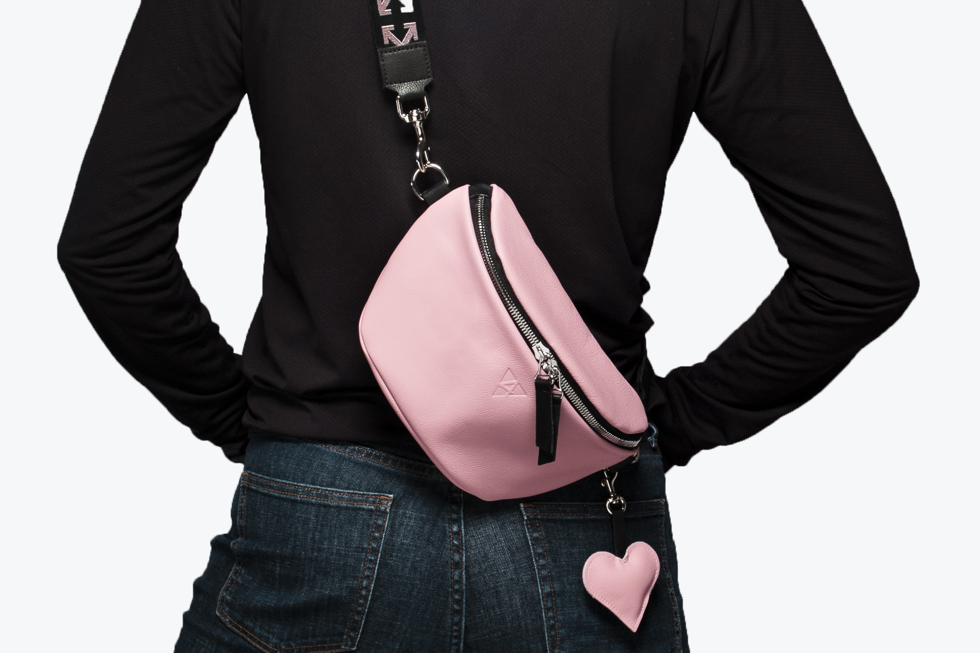 G01-pink-softnappa-bauchtasche-einzelanfertigung