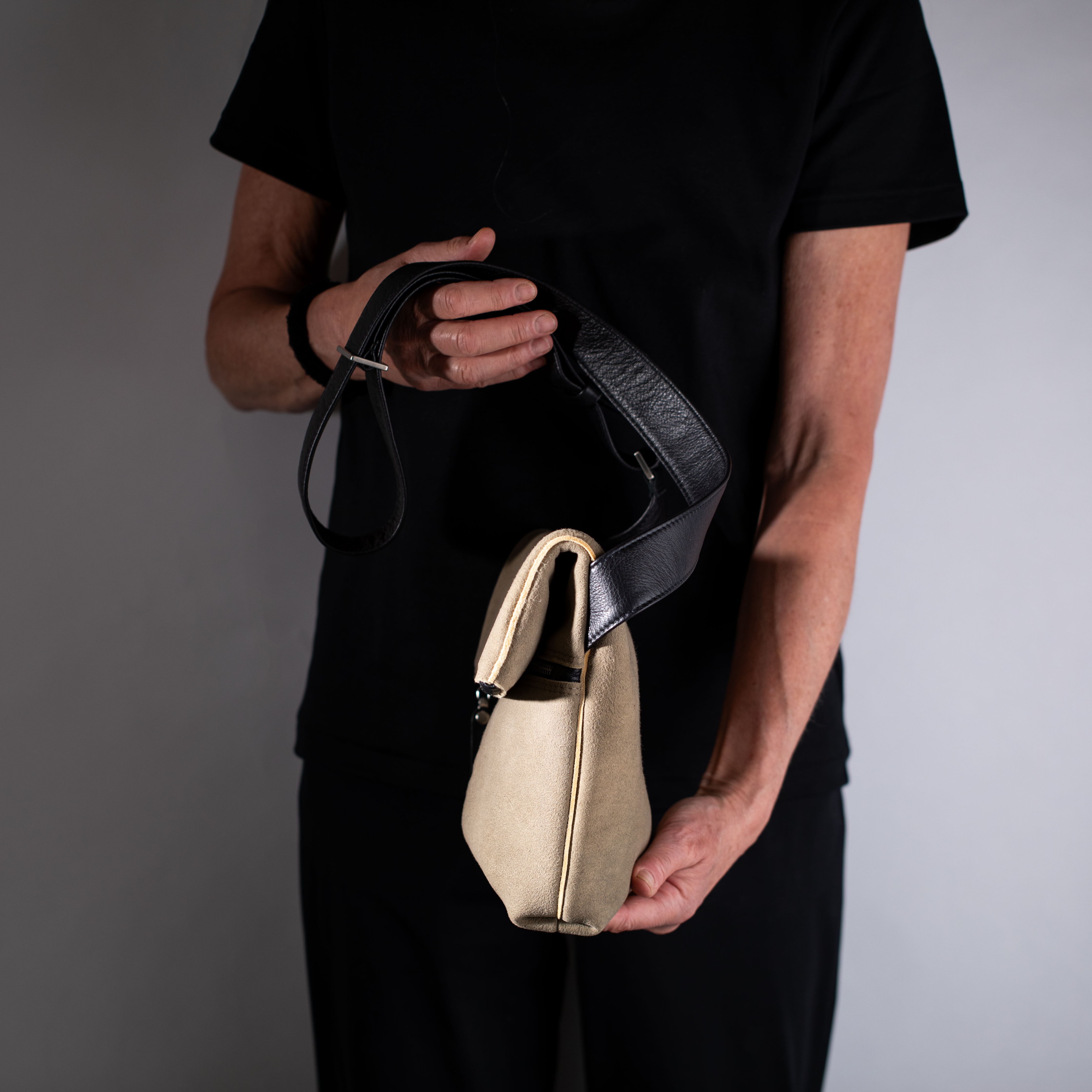 Fold-over Shoulder bag London S