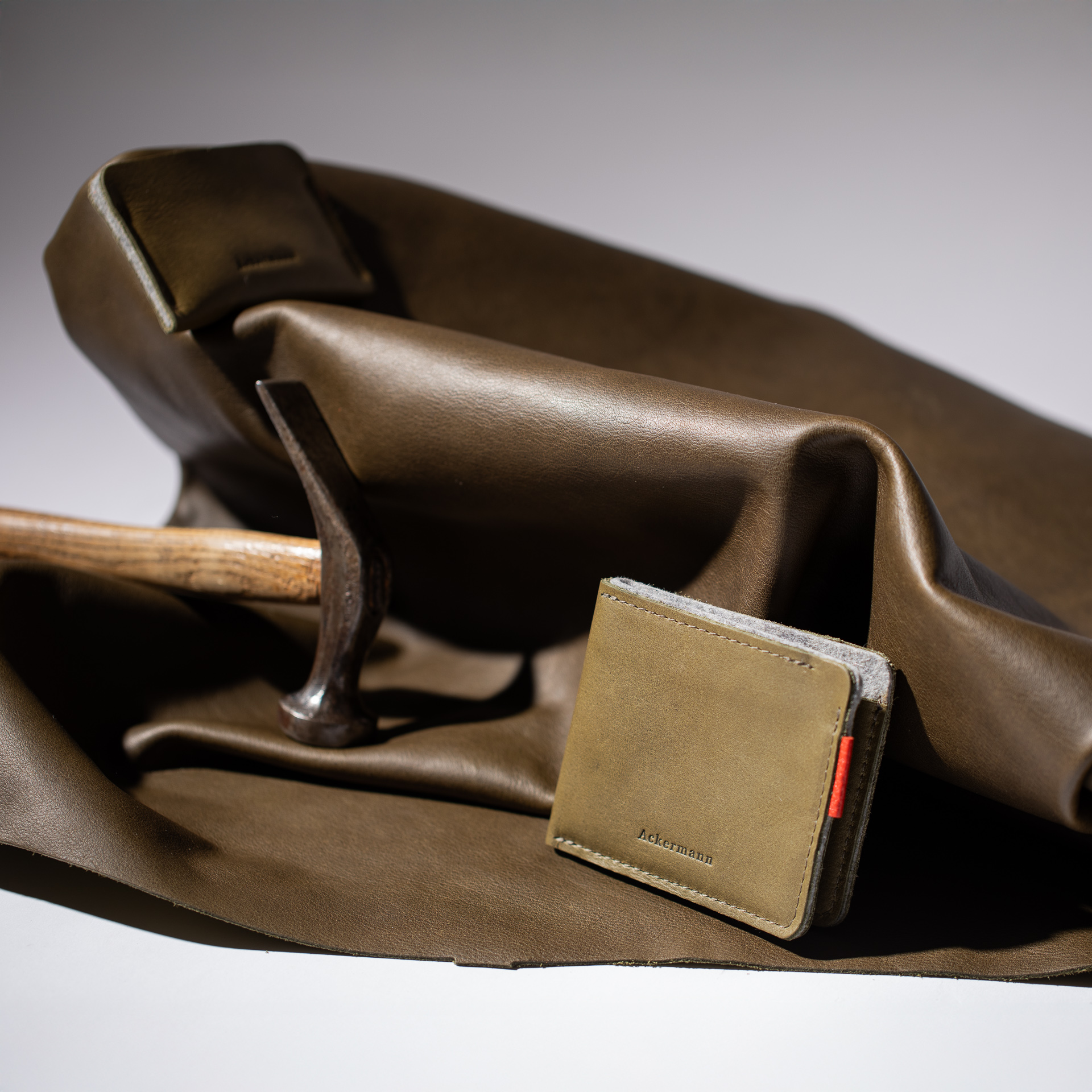 Wallet Edinburgh made of Olivenleder®