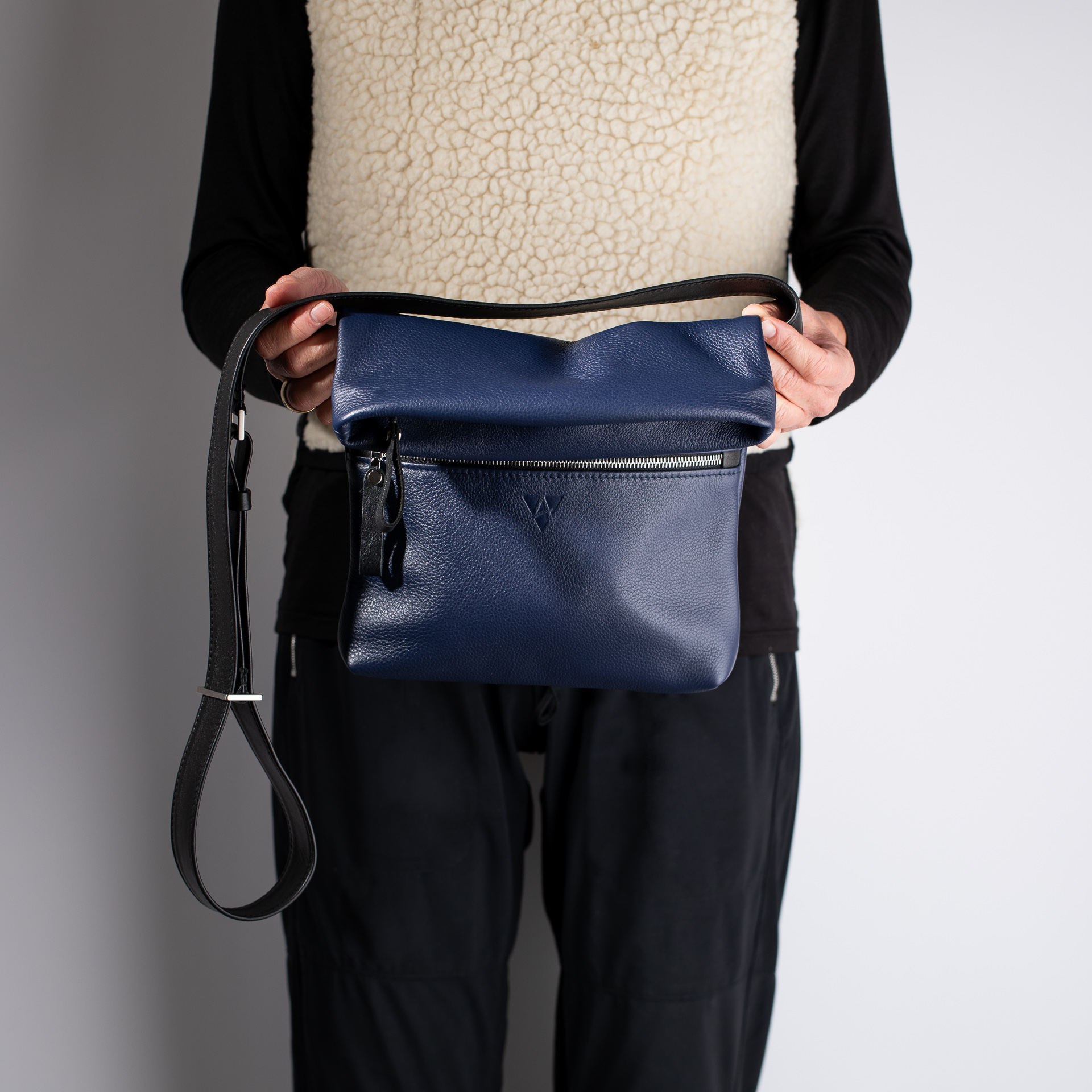 Fold-over Shoulder bag London S