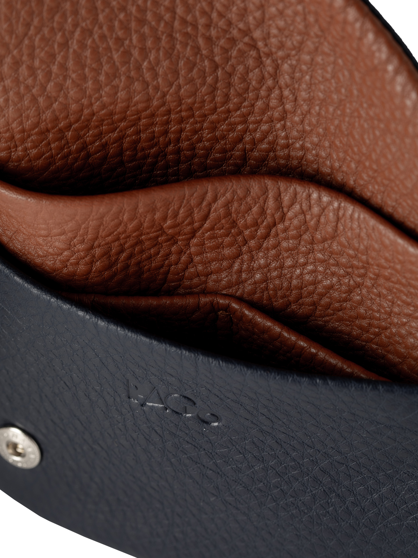 Pago L wallet in Softnappa