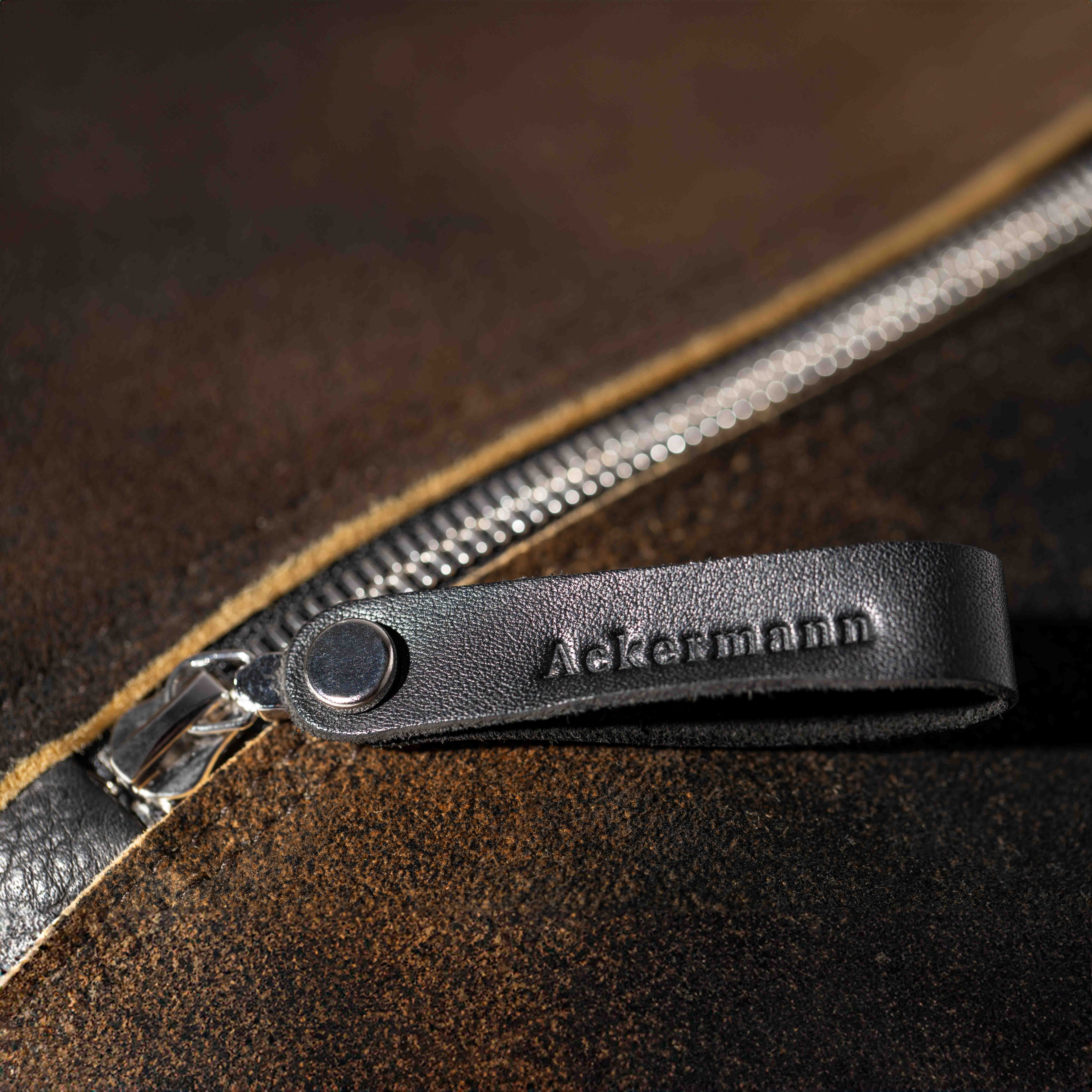 Überschlagtasche London S aus Hirschleder PUR