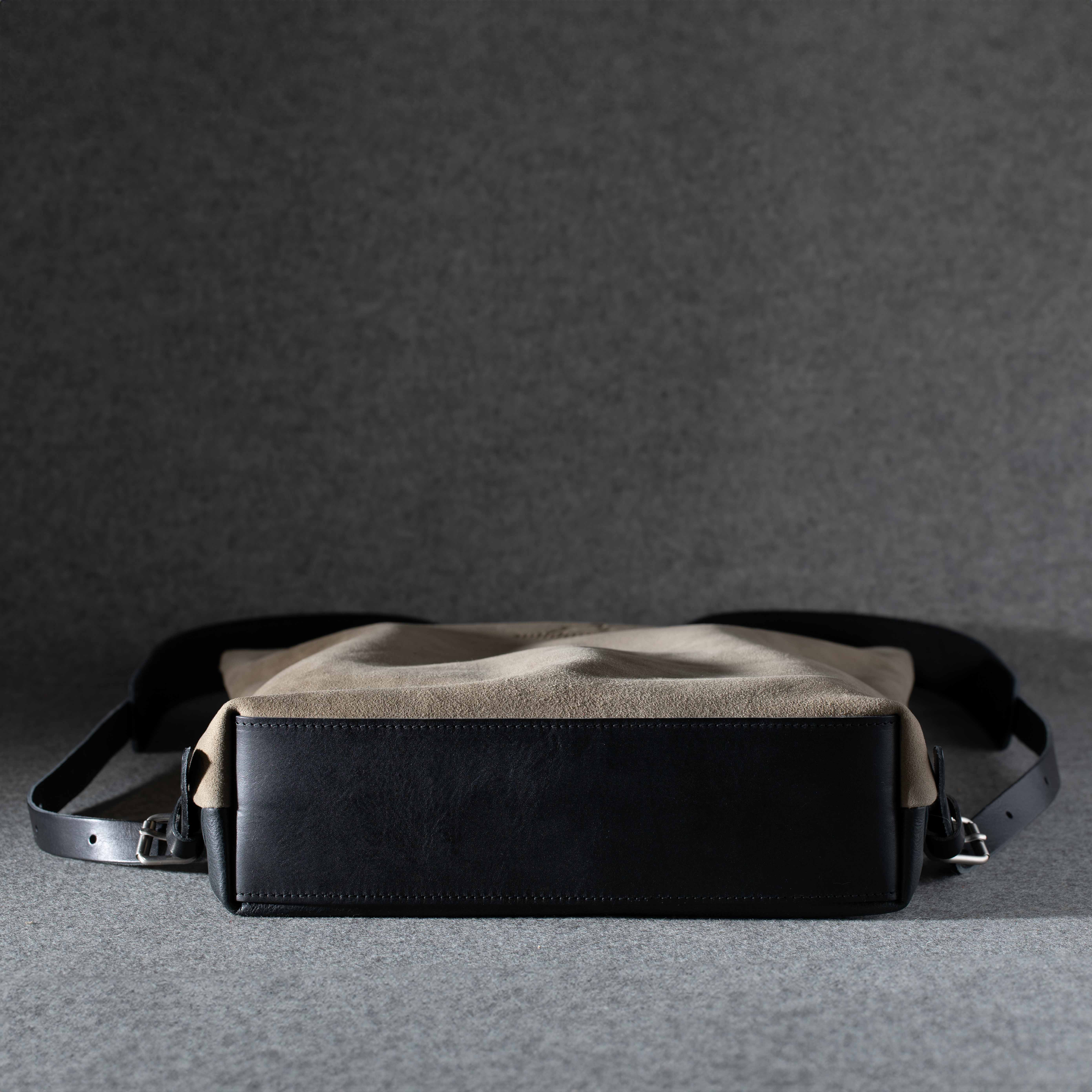 backpack Rom M made of deer leather