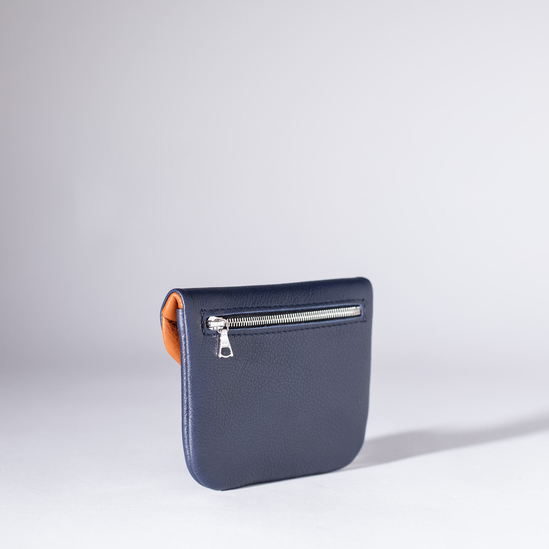 Pago L wallet in Softnappa