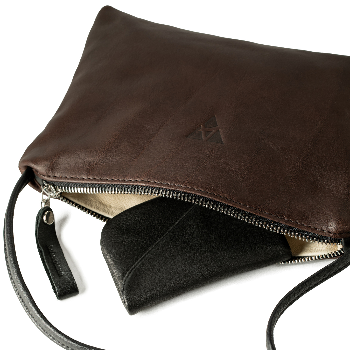 Schultertasche Palermo S aus Olivenleder