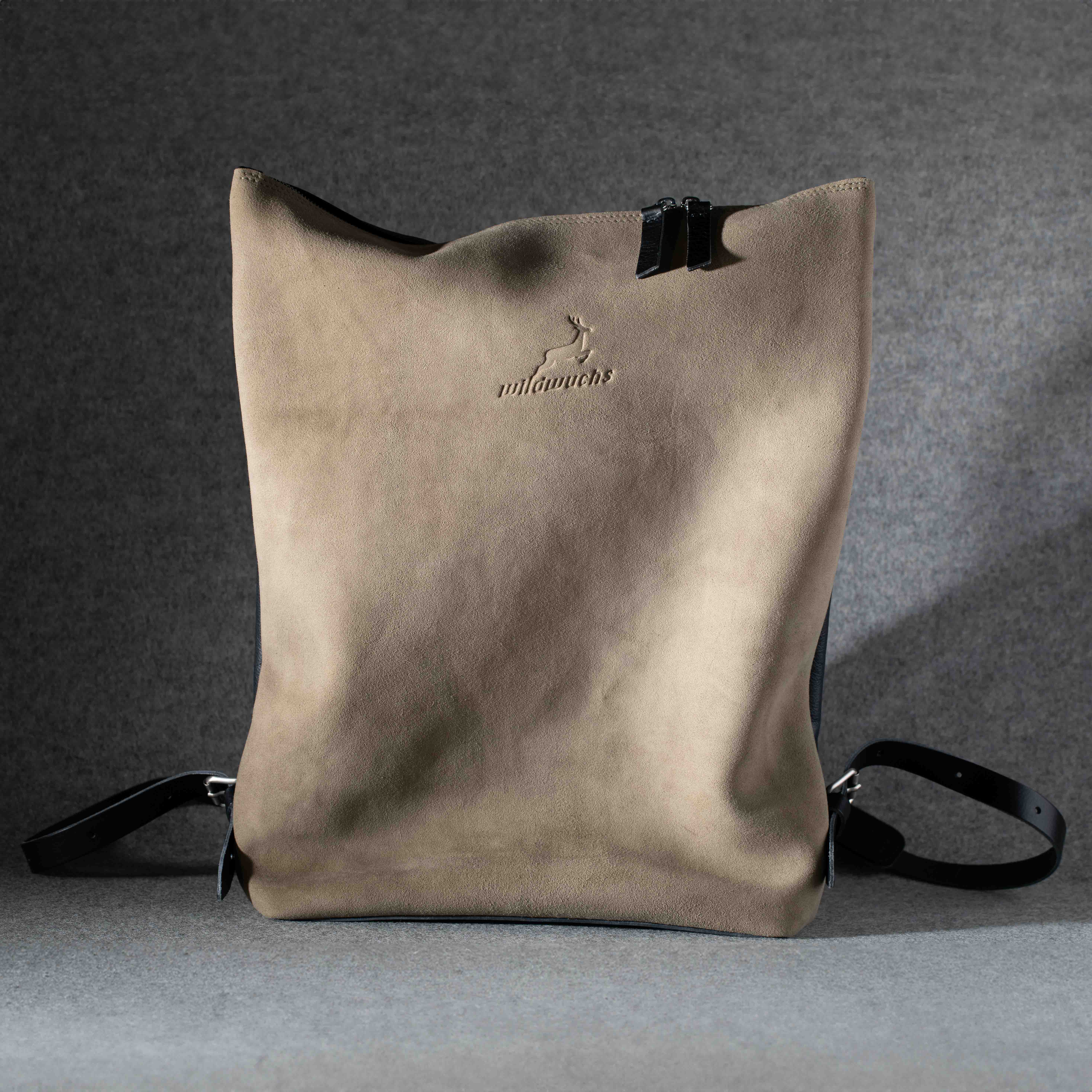 backpack Rom M made of deer leather