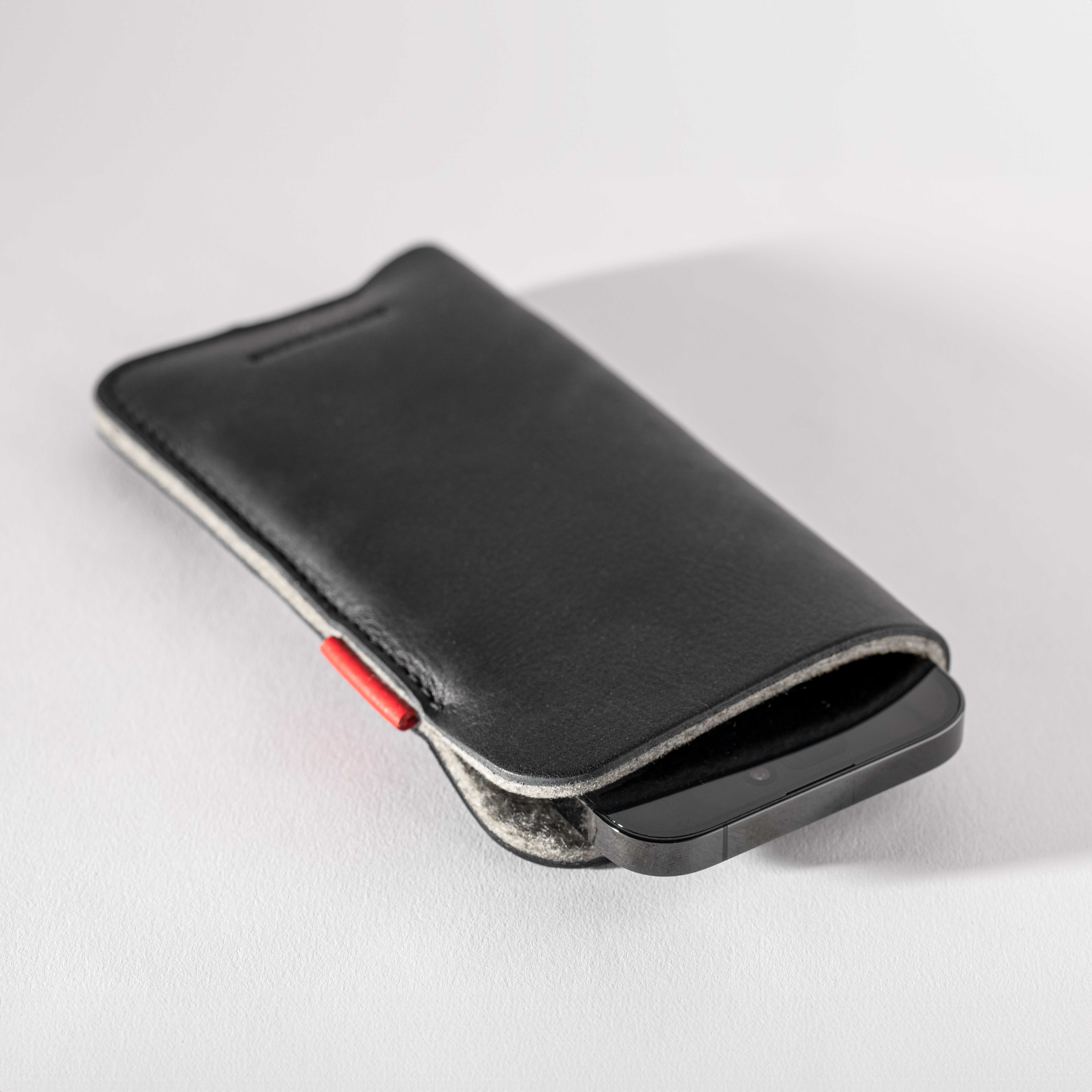 Protect iPhone Etui aus Olivenleder