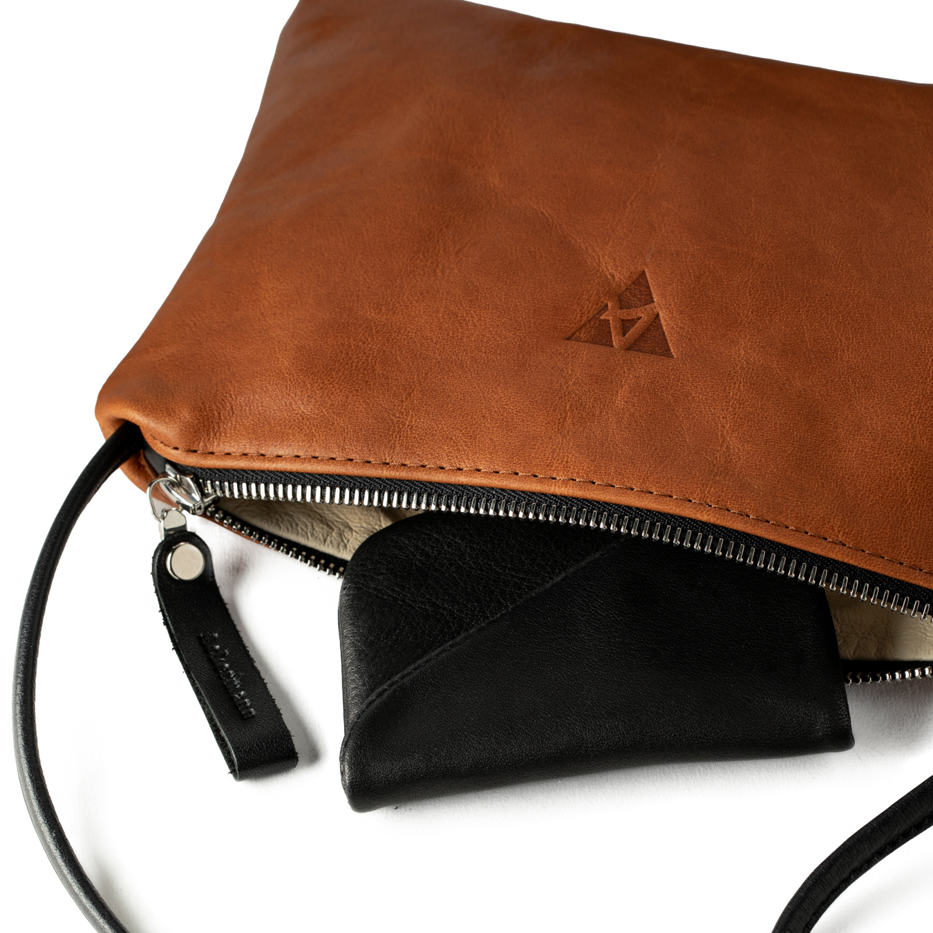 Schultertasche Palermo S aus Olivenleder
