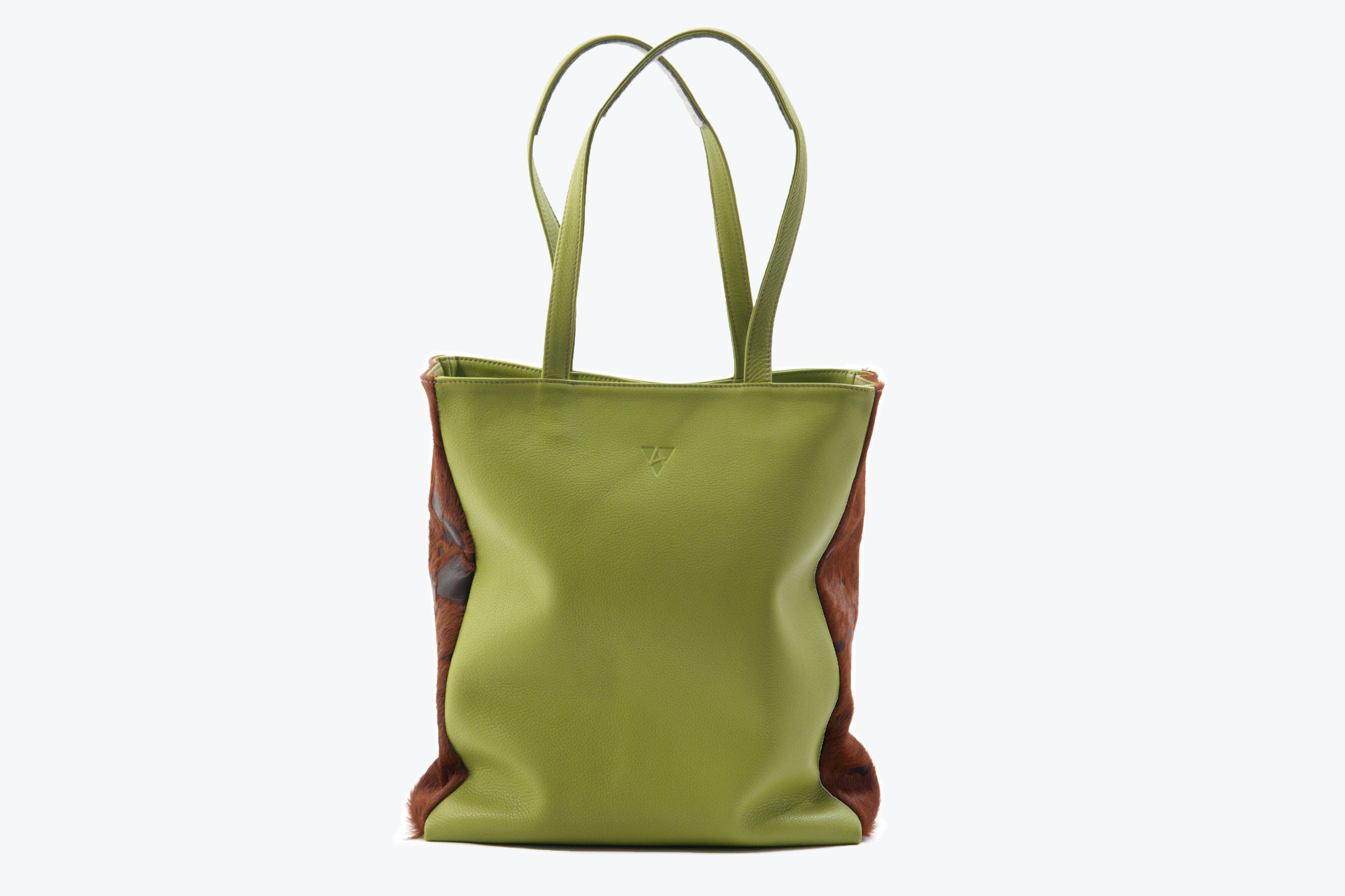 kuhfell-ledertasche-softnappa-gruen-kundenwunsch-tasche leder-weich