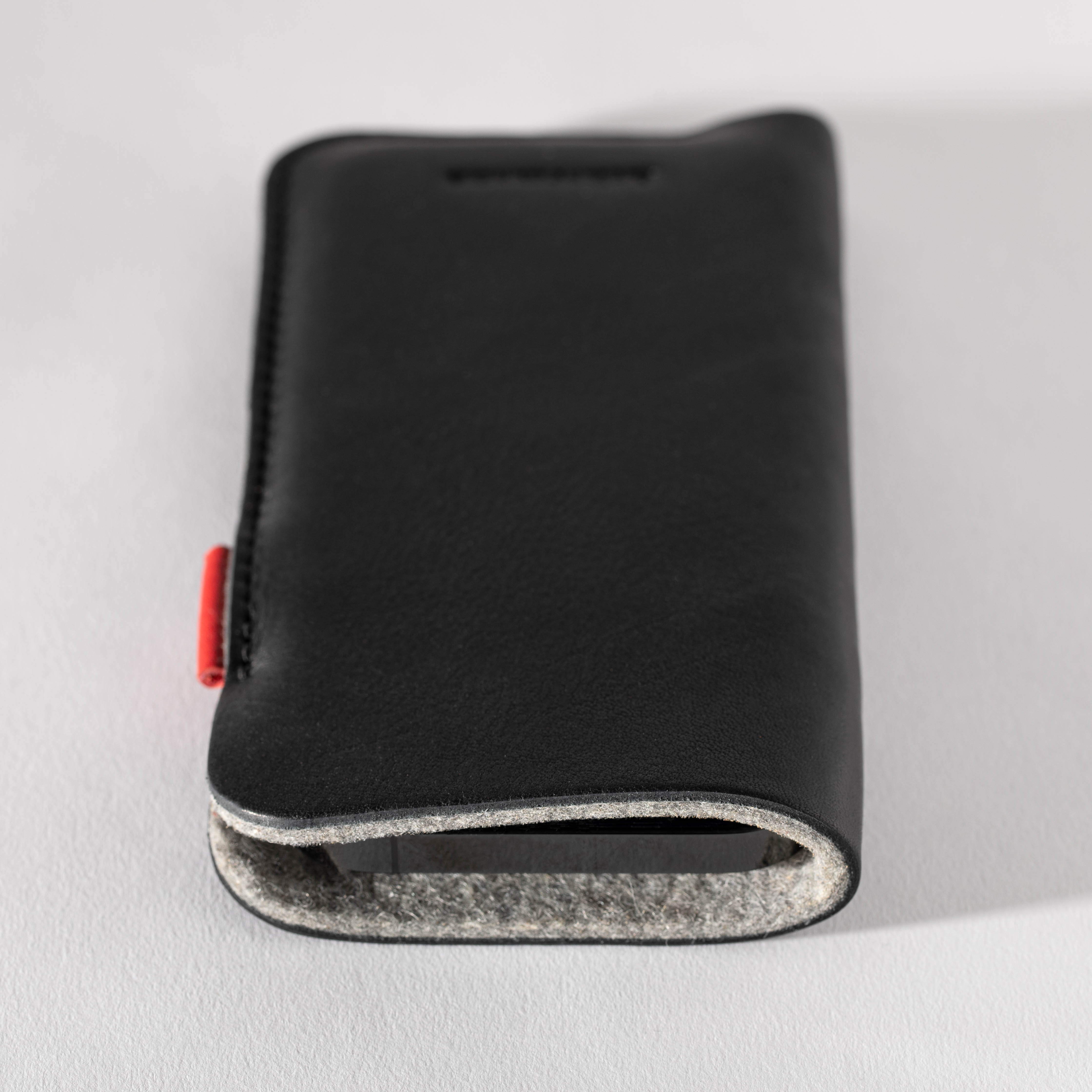 Protect iPhone Etui aus Olivenleder