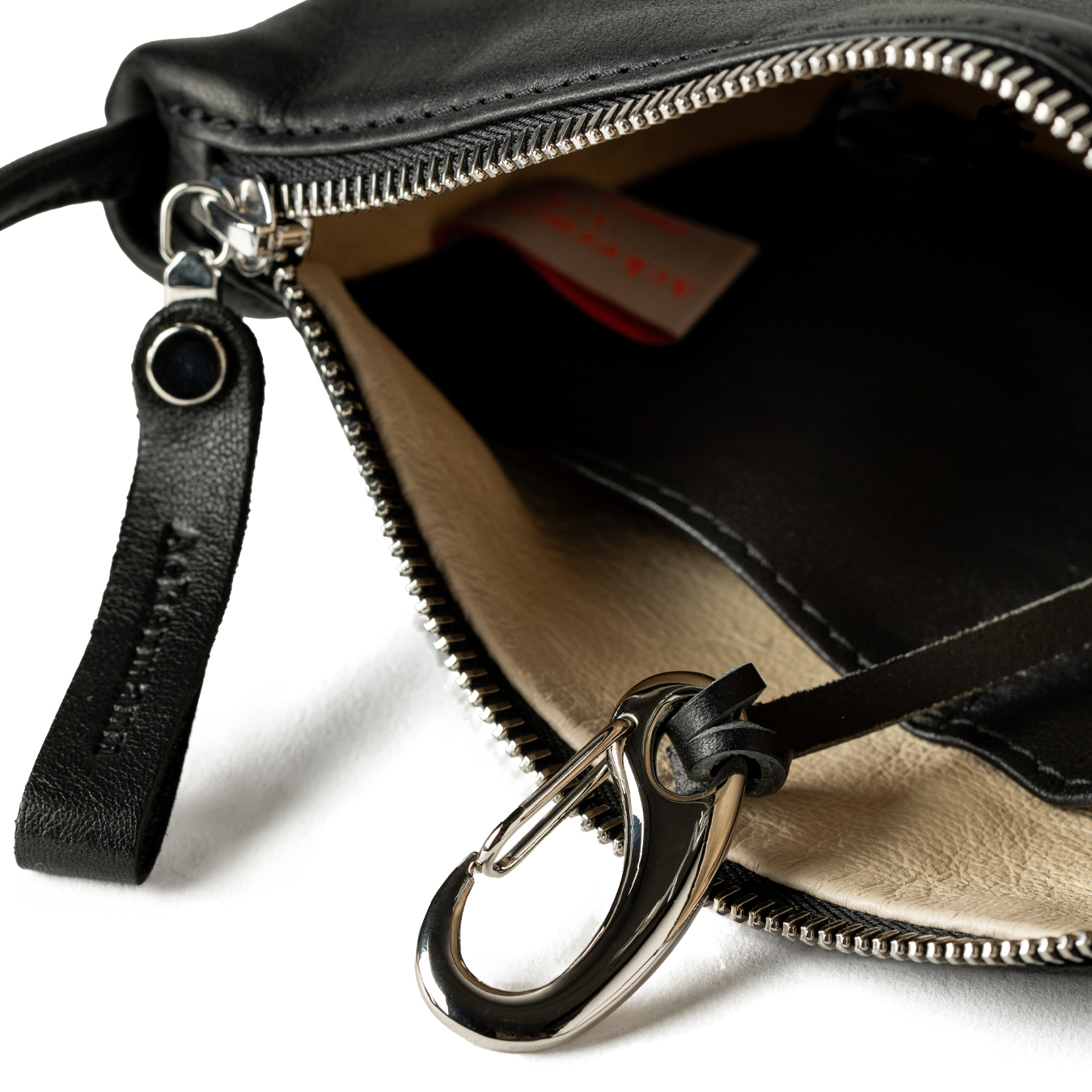 Schultertasche Palermo S aus Olivenleder
