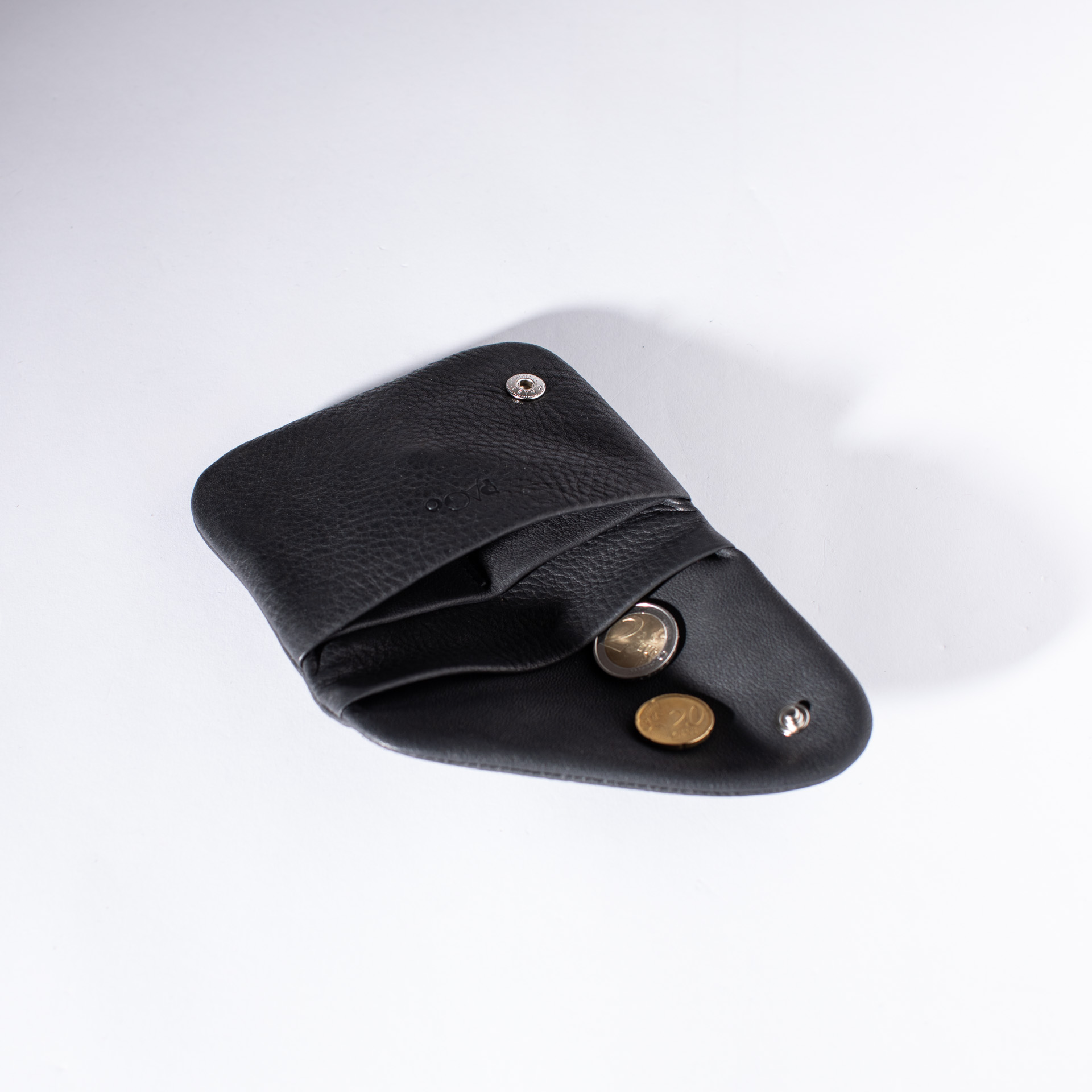 Pago L wallet in Softnappa