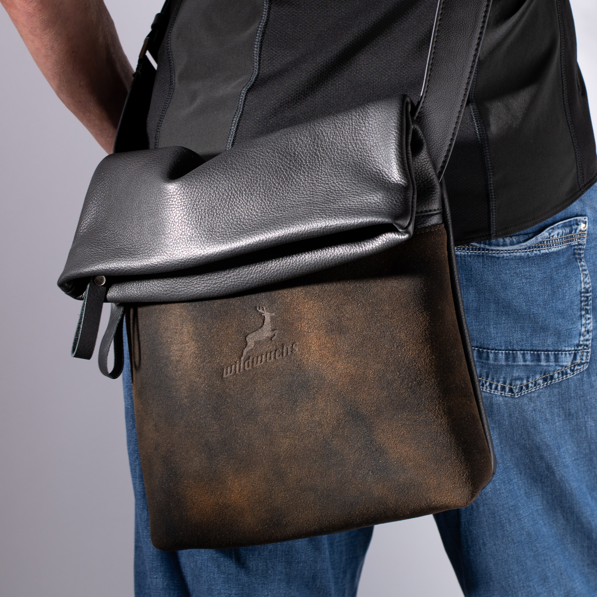Fold-over Shoulder bag London M