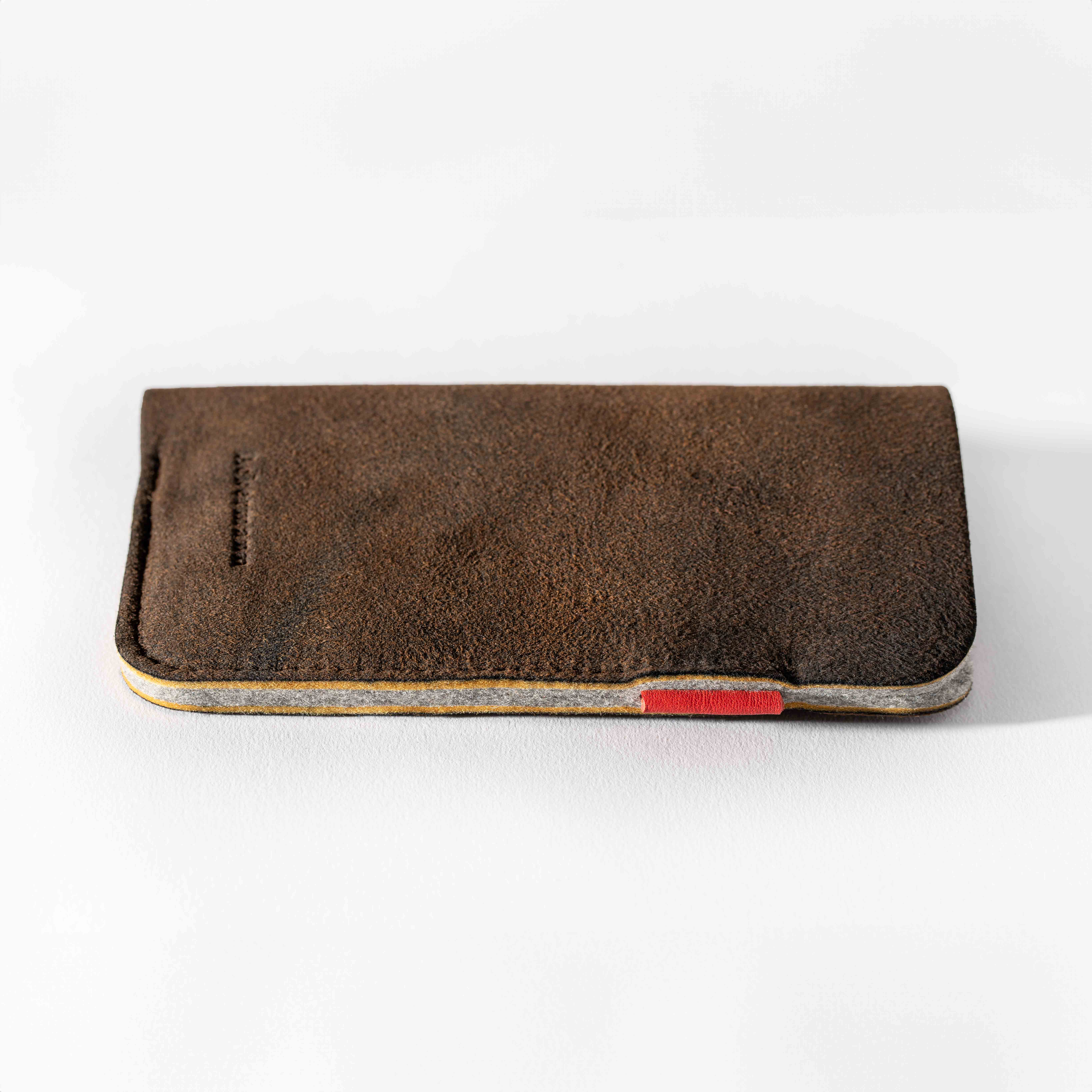 Protect iPhone Etui made from deerskin